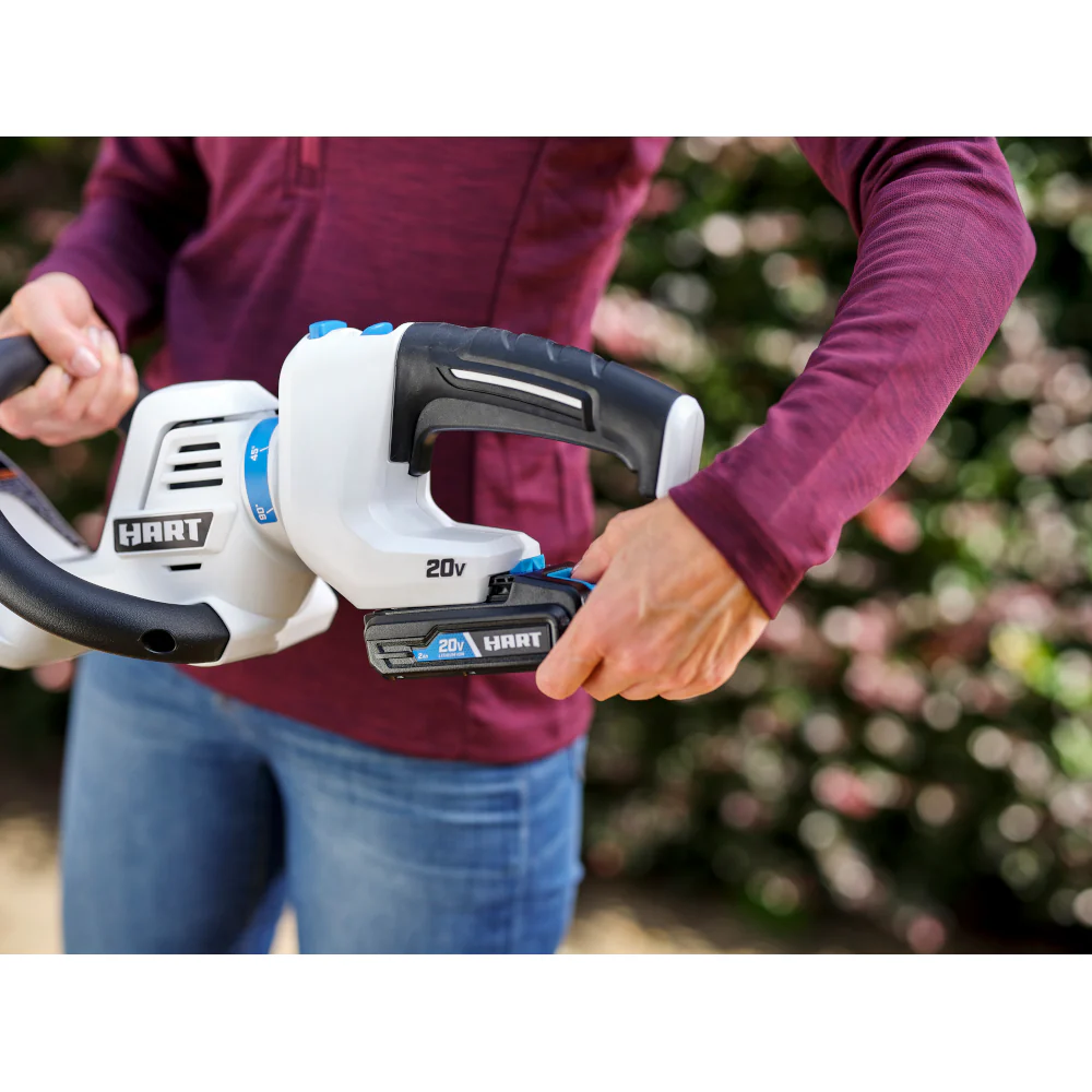 20V 22" Hedge Trimmer Kit - Image 3