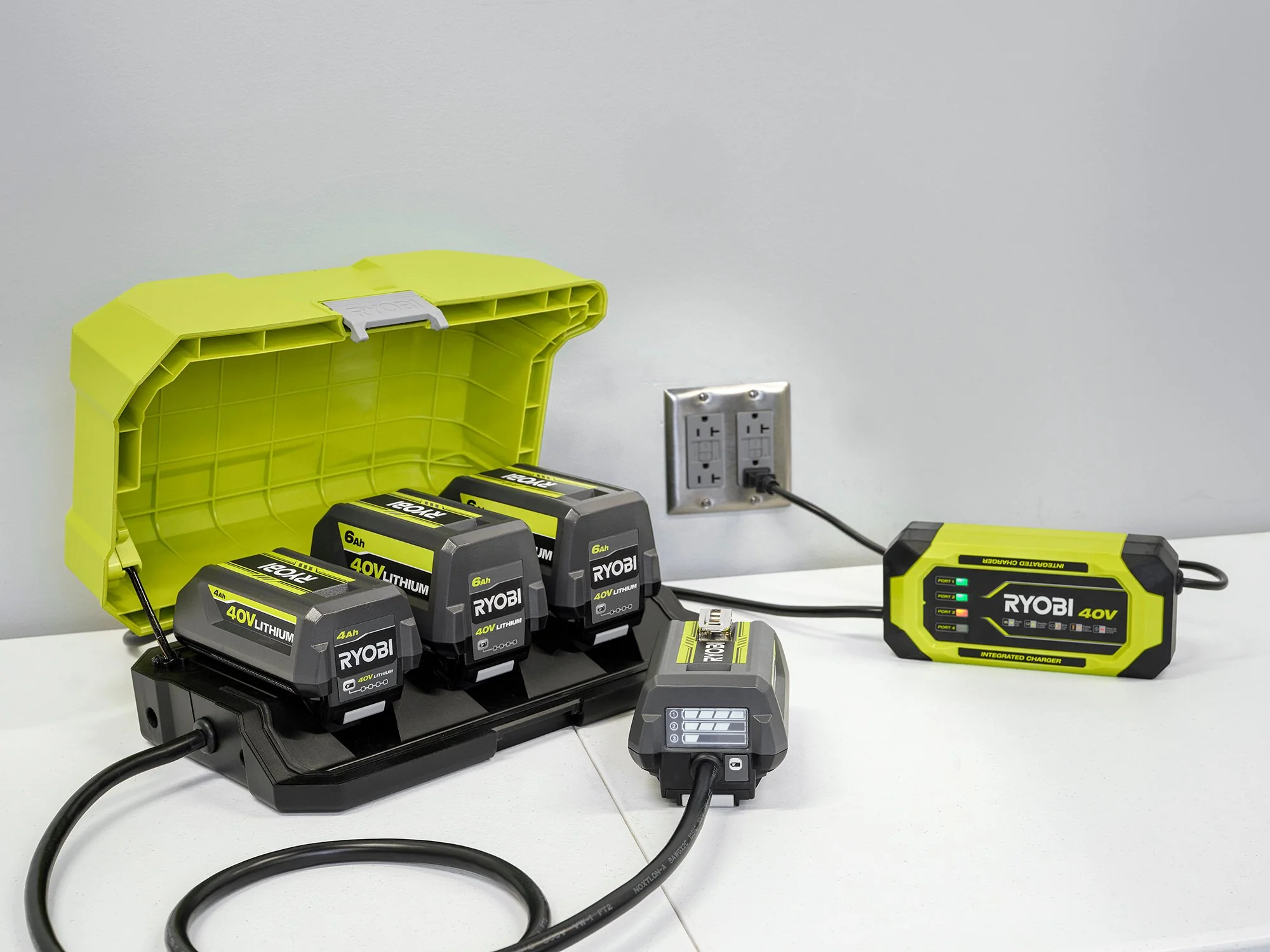 40V Integrated Rapid Charger Accessory - Image 3