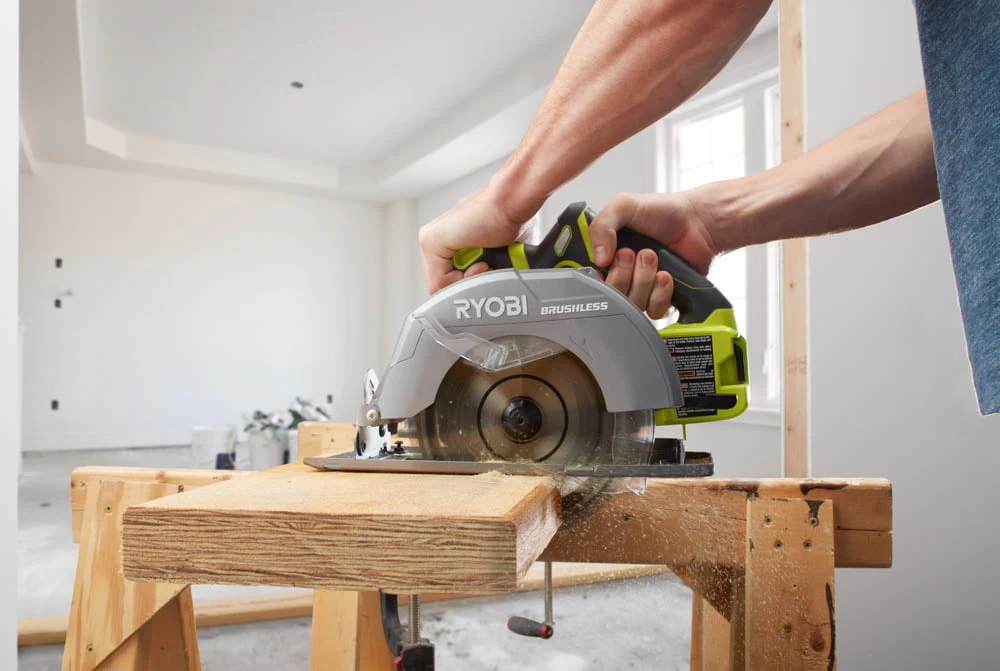 18V ONE+ Brushless 7-1/4" Circular Saw - Image 7