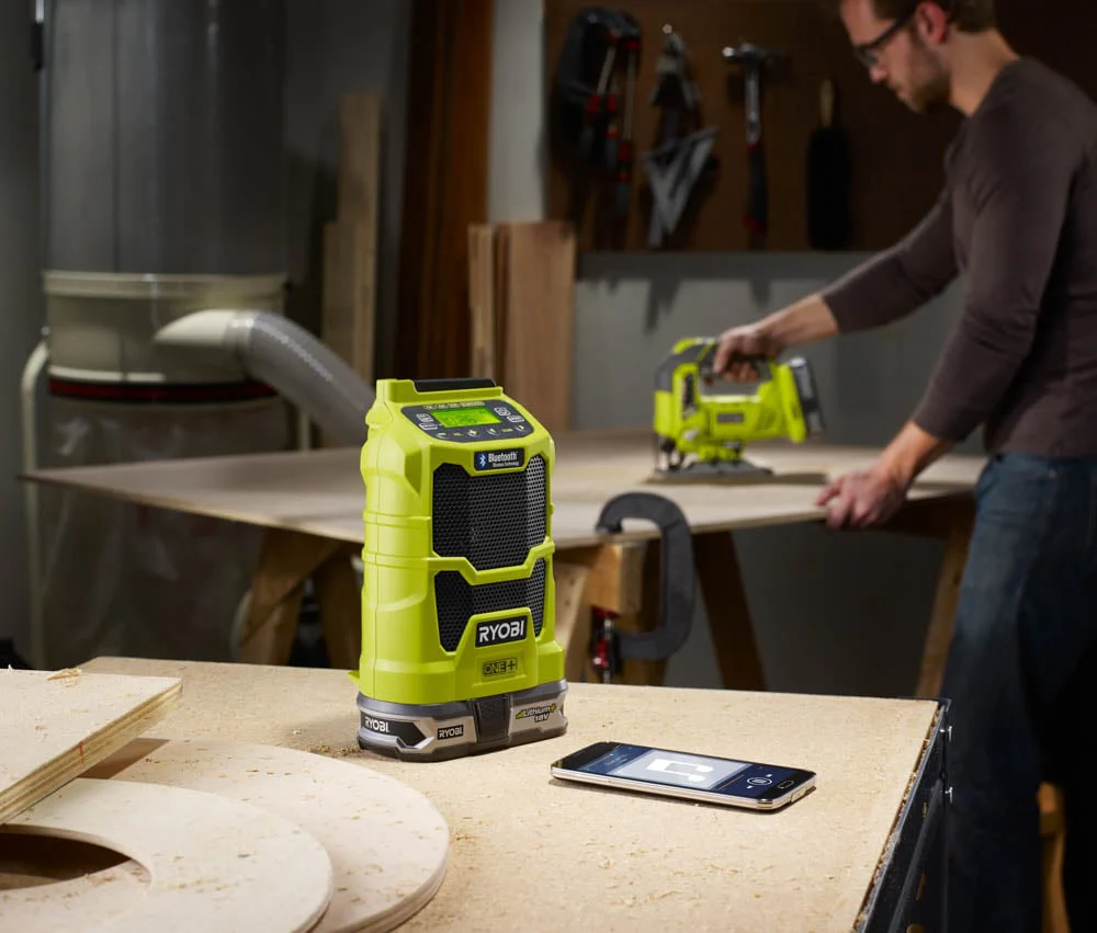 18V ONE+ Compact Radio with Bluetooth™ Wireless Technology - Image 8
