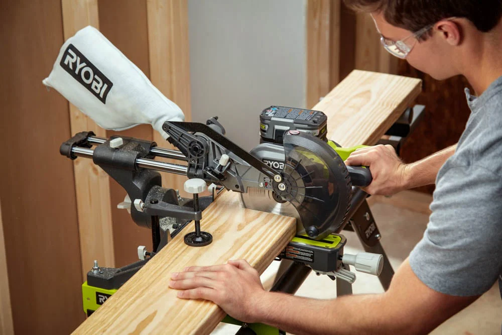 18V ONE+ 7-1/4" Sliding Compound Miter Saw - Image 7
