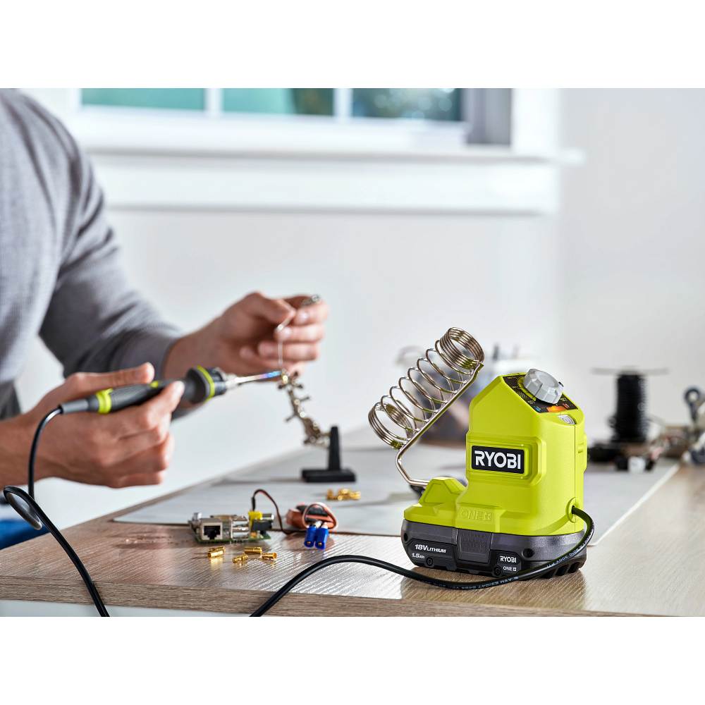 18V ONE+ Soldering Iron Kit - Image 3