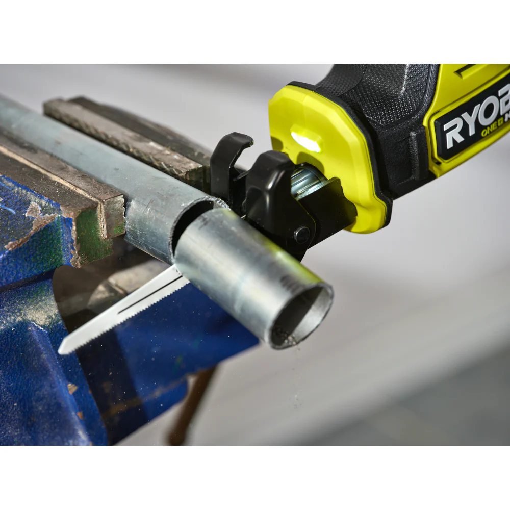 18V ONE+ HP Compact Brushless One-Handed Reciprocating Saw Kit - Image 3