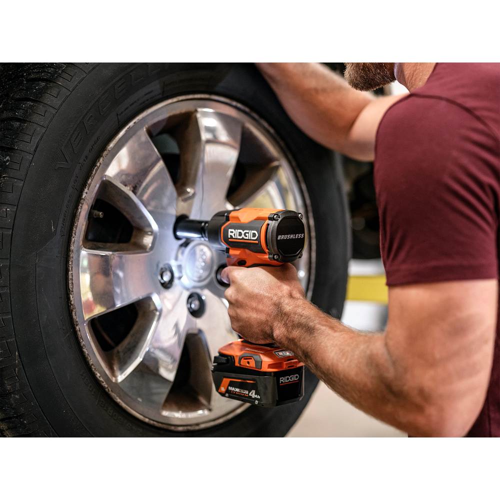 18V Brushless 1/2" Mid-Torque Impact Wrench Kit - Image 3