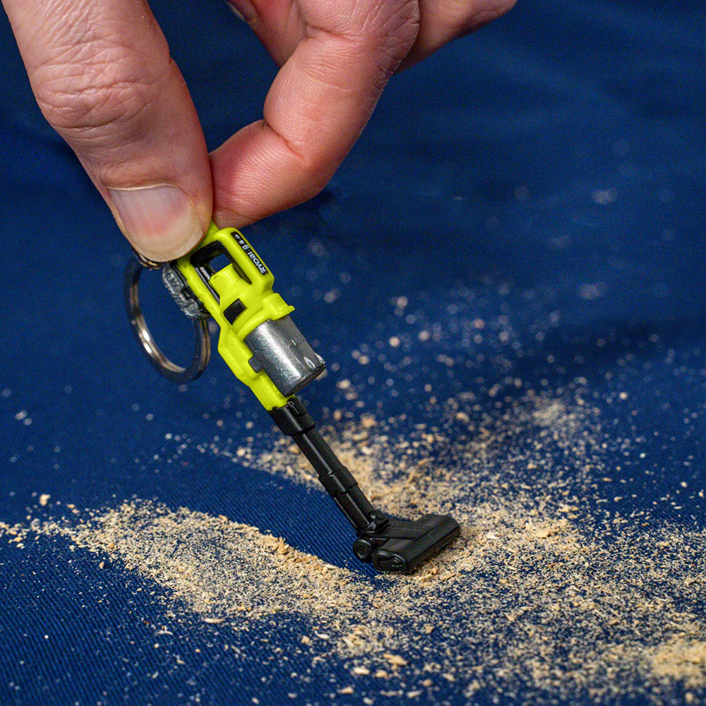 Mini Stick Vacuum Keychain - Image 3