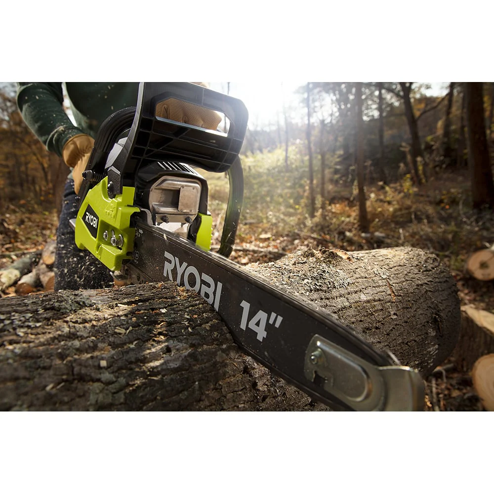 14" 2-Cycle Gas Chainsaw - Image 3
