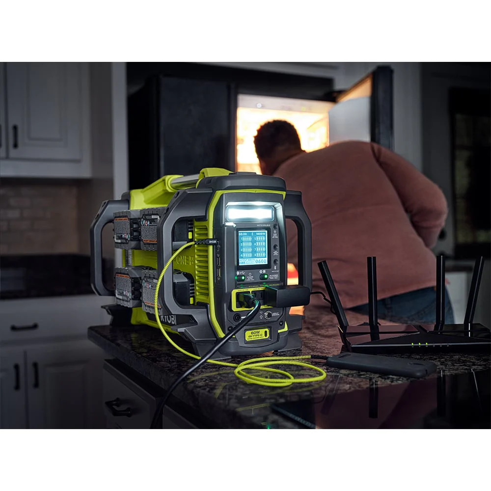 18V ONE+ 1800 Watt Portable Power Station - Image 7