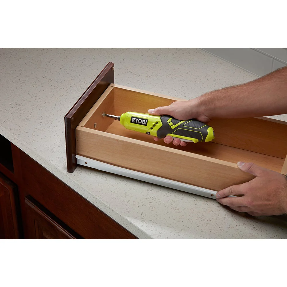 4 Volt Lithium-Ion Screwdriver - Image 3