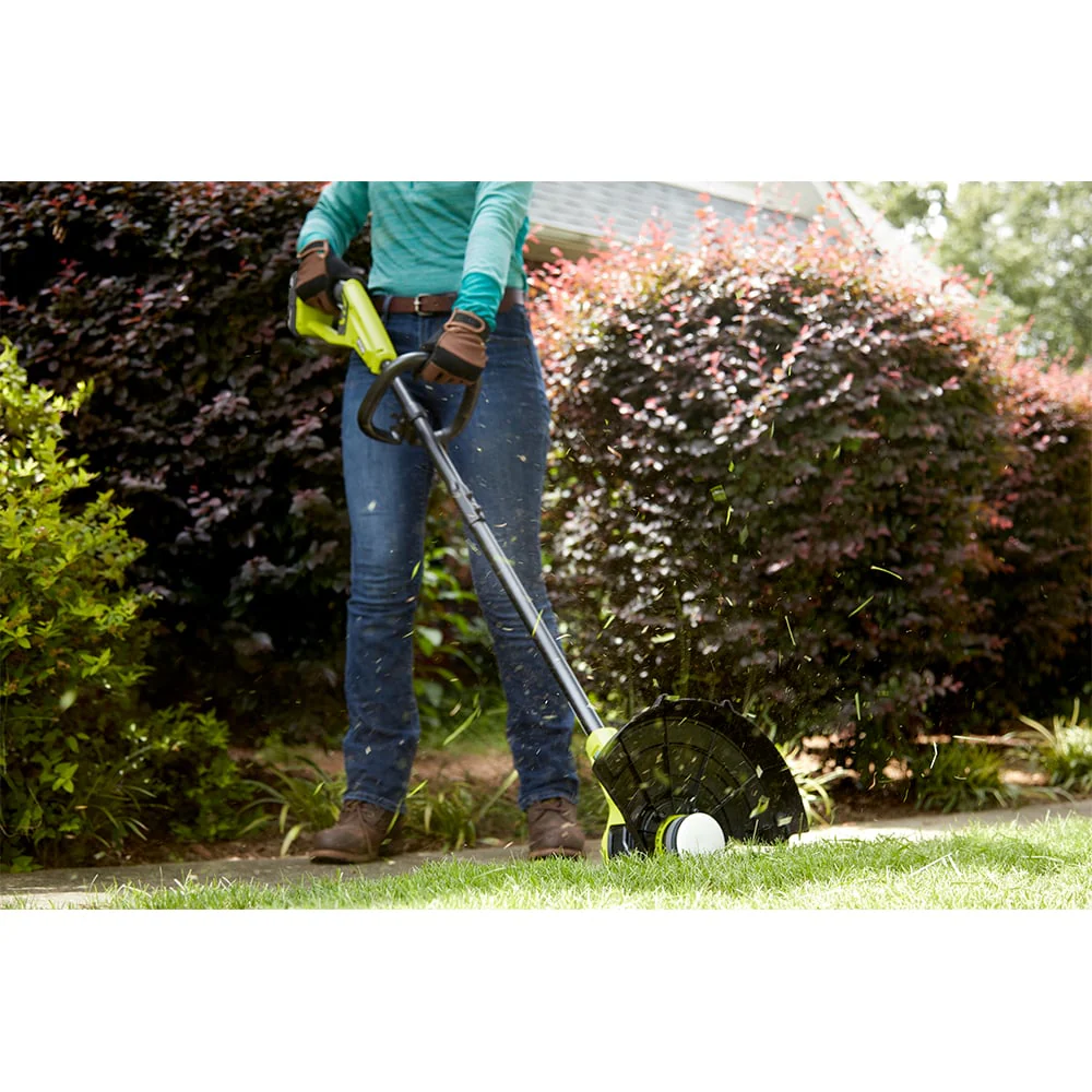 18V ONE+ 13" String Trimmer Kit - Image 3