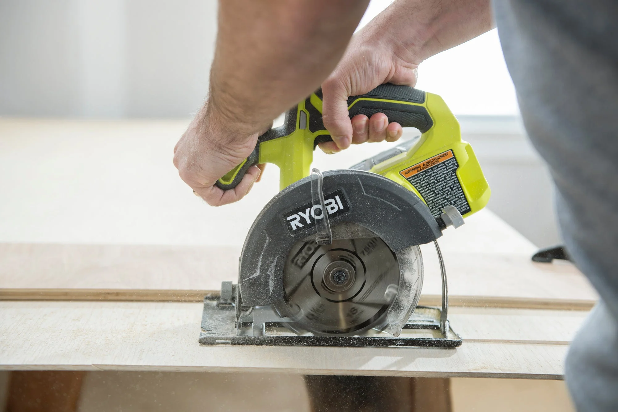 18V ONE+ 5-1/2" Circular Saw - Image 7