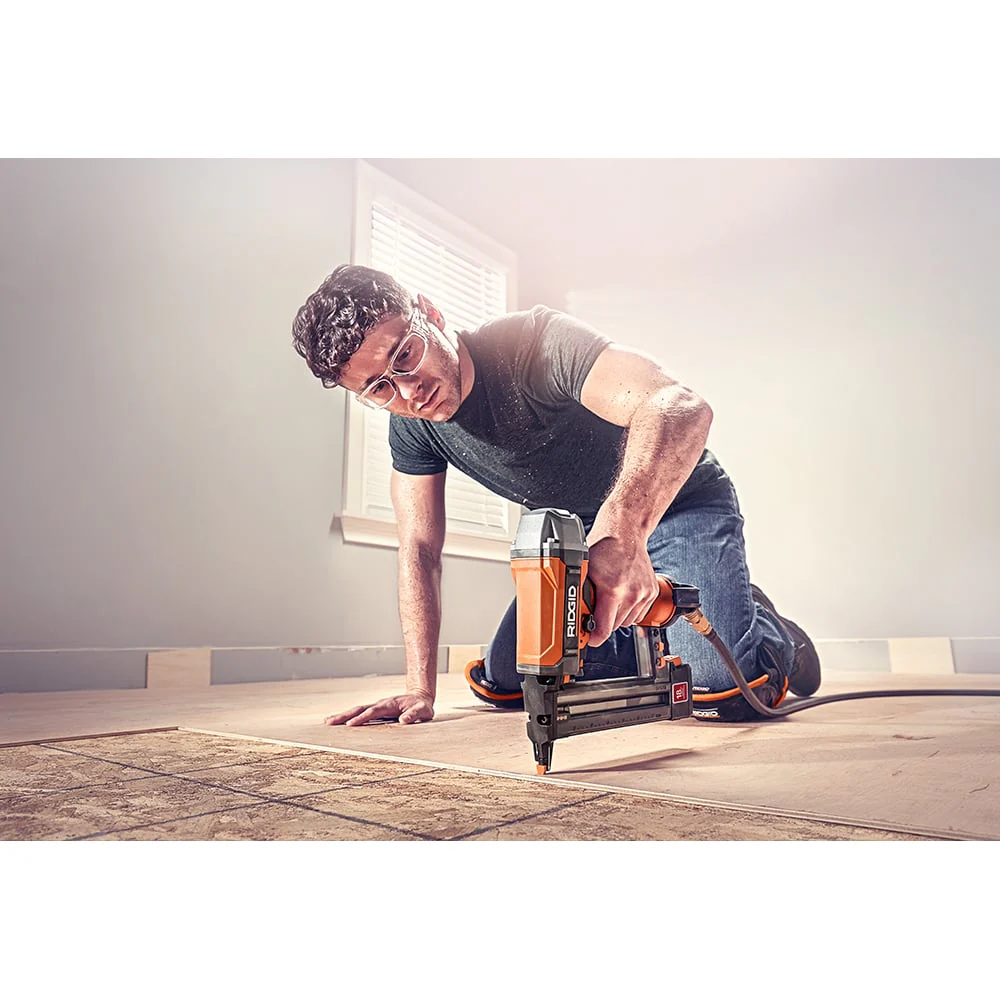 1-1/2" 18 GA Finish Stapler - Image 5