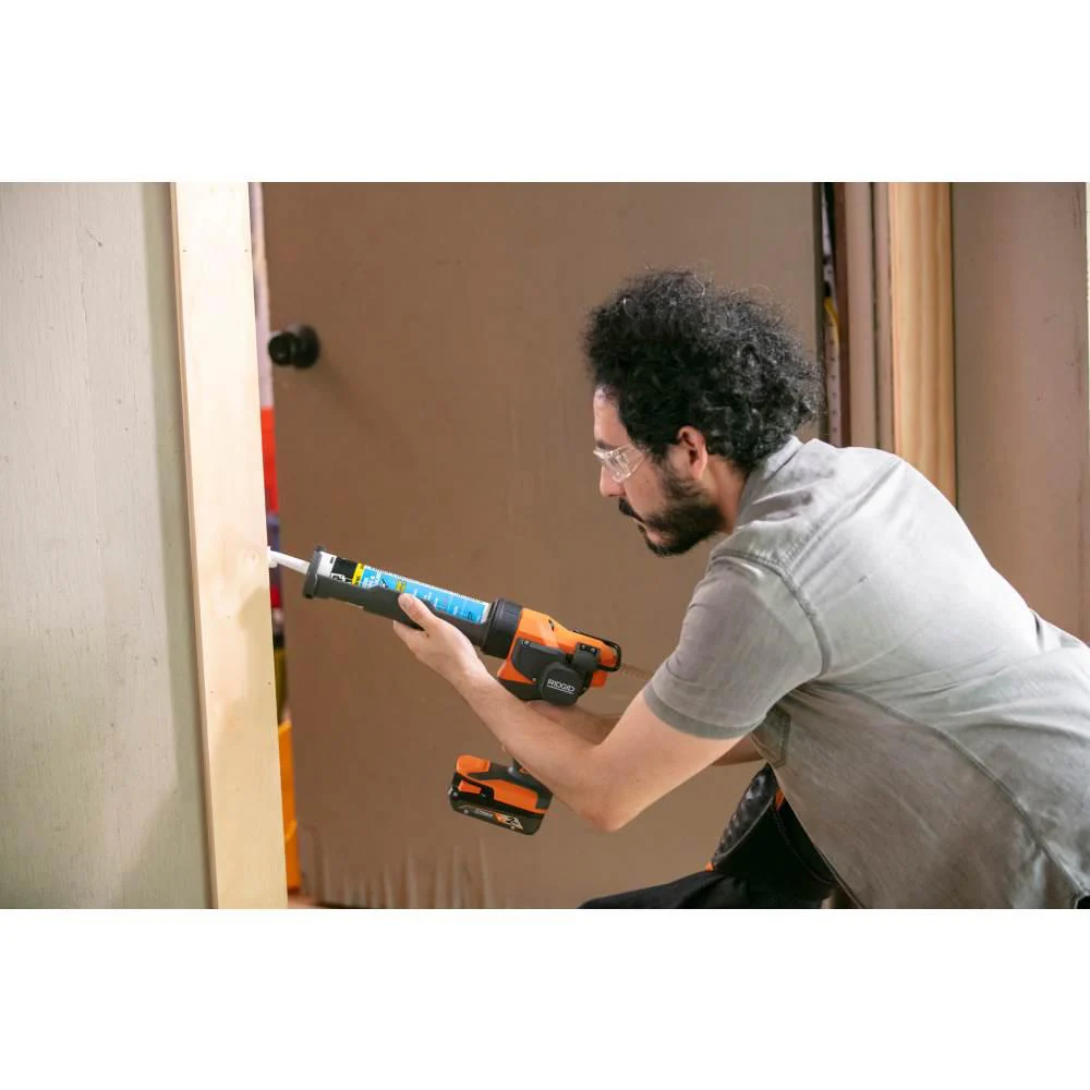 18V 10 oz. Caulk Gun and Adhesive Gun - Image 5
