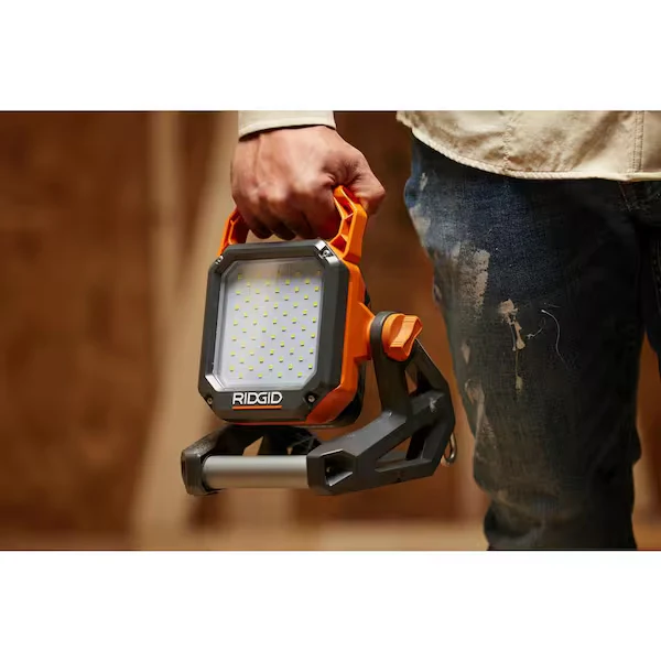 18V LED Floodlight - Image 6