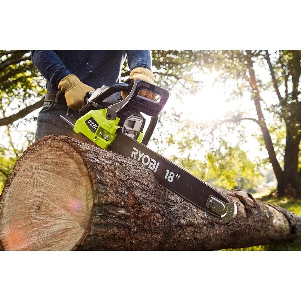18" 37cc 2-Cycle Gas Chainsaw - Image 5