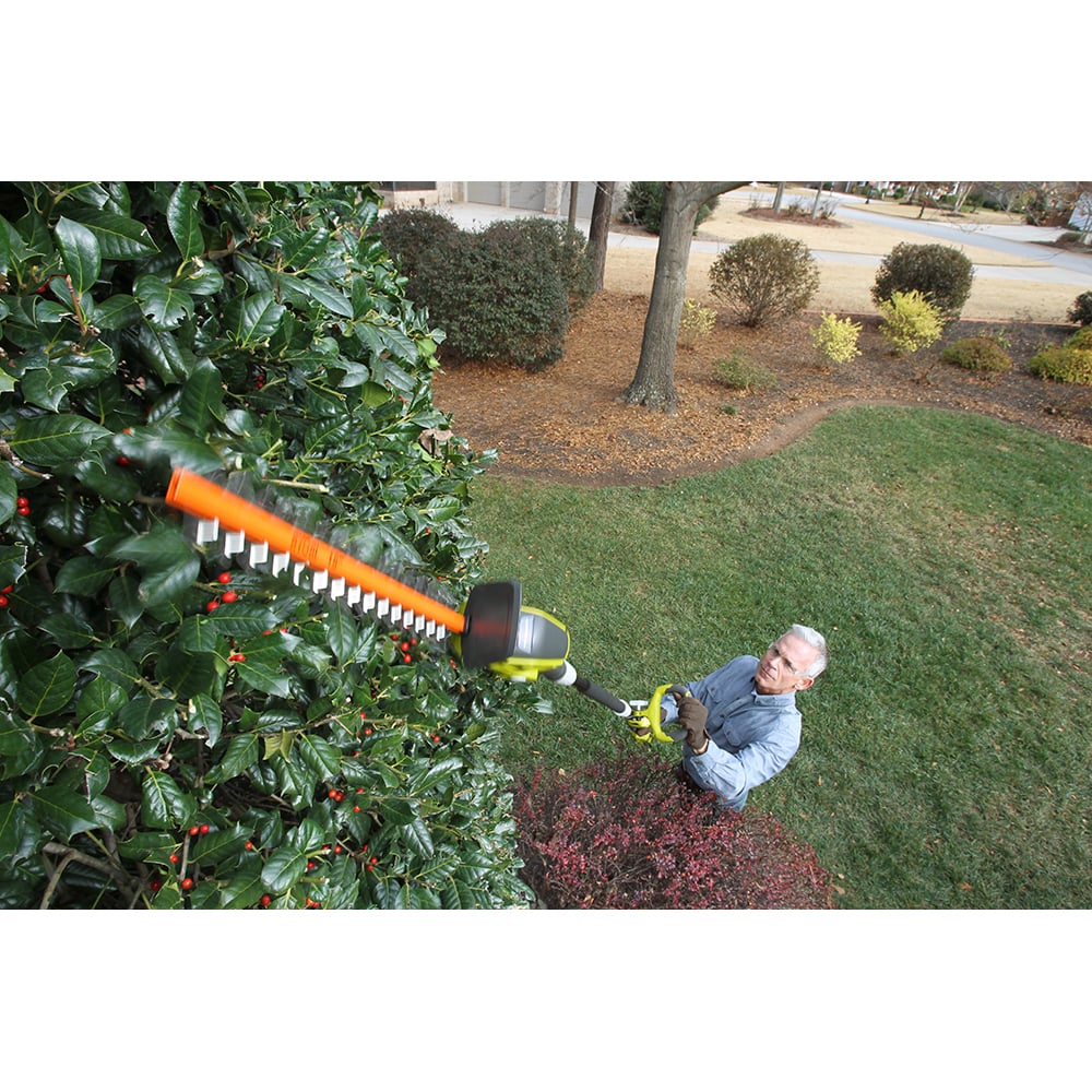 40V 18" Hedge Trimmer Attachment - Image 3